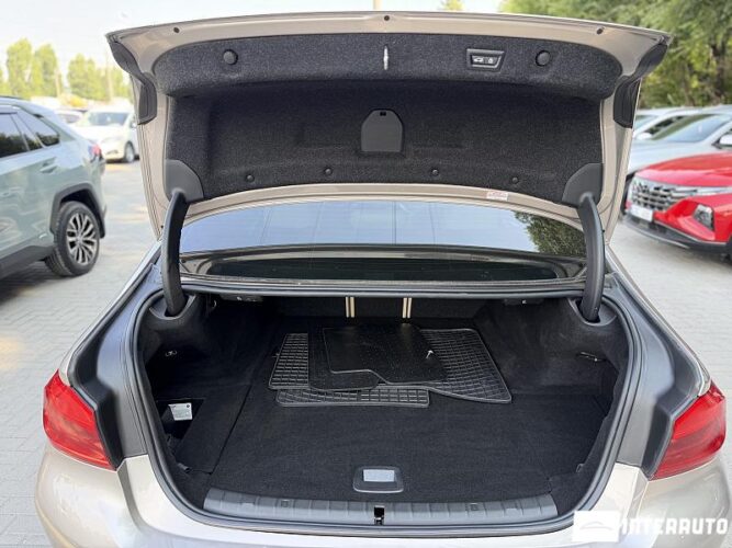 BMW 530e 52 bmw 530e 2019