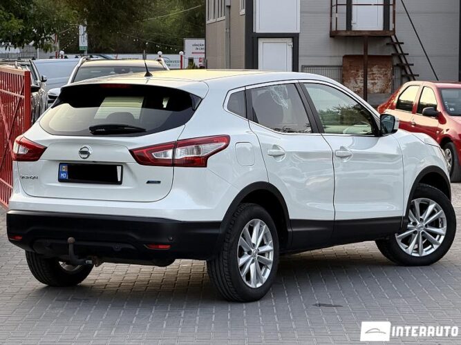 nissan Qashqai 2015