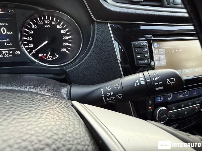 nissan Qashqai 2015