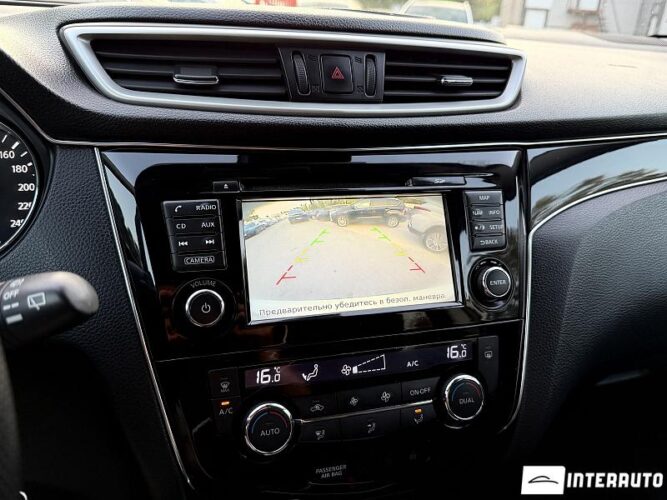nissan Qashqai 2015