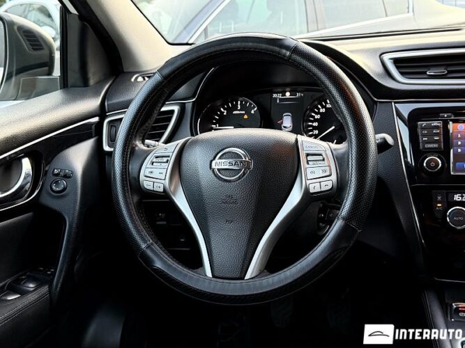 nissan Qashqai 2015