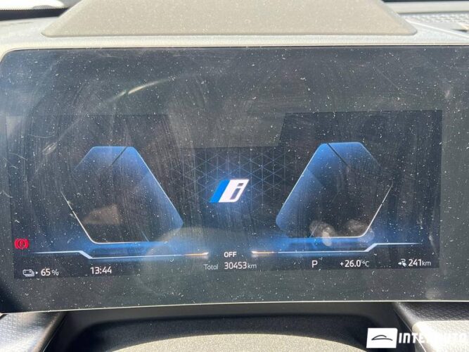 BMW iX1 xDrive30 49 bmw iX1 xDrive30 2023