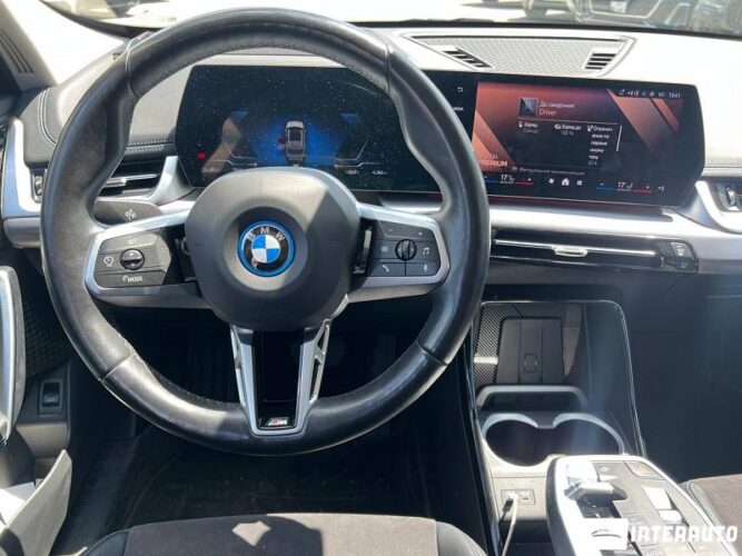 BMW iX1 xDrive30 48 bmw iX1 xDrive30 2023
