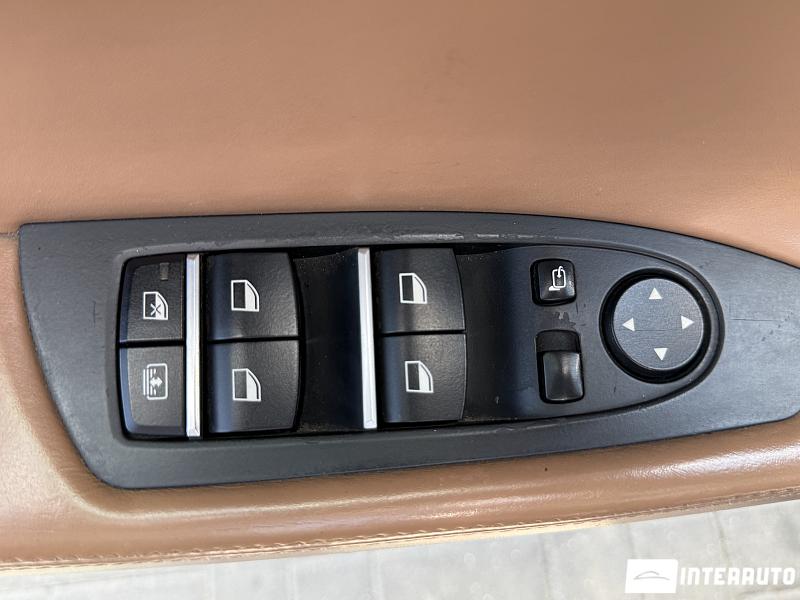 bmw 730 2011