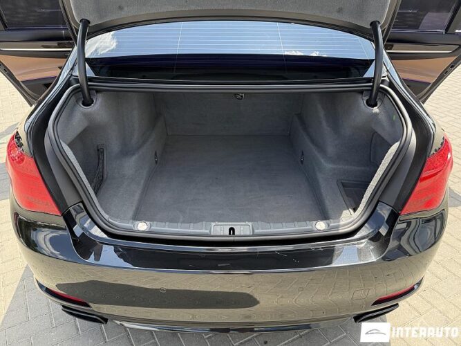 bmw 730 2011