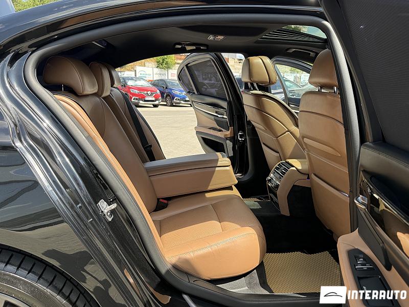 bmw 730 2011