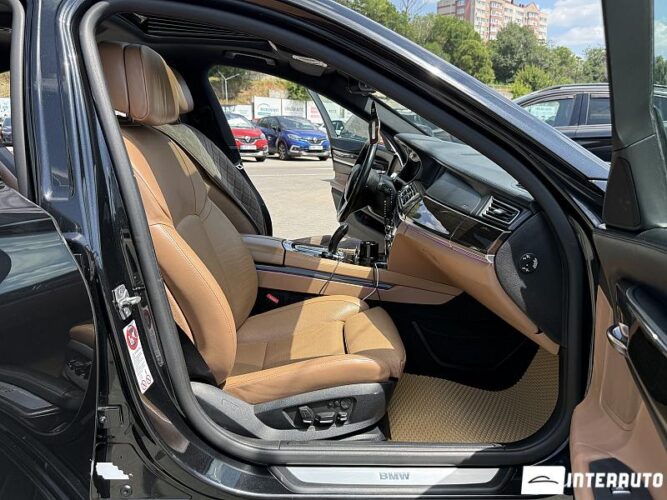 bmw 730 2011