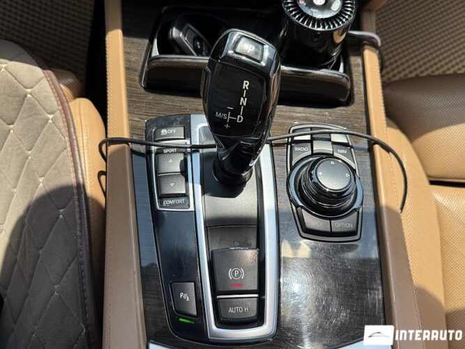 bmw 730 2011