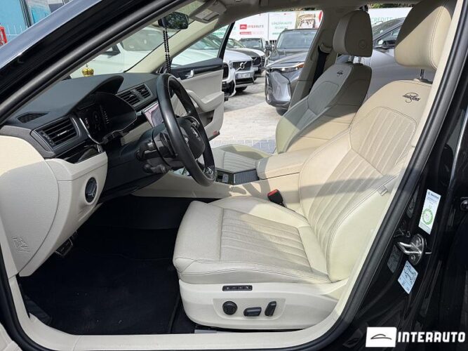 Skoda Superb 35 skoda Superb 2020