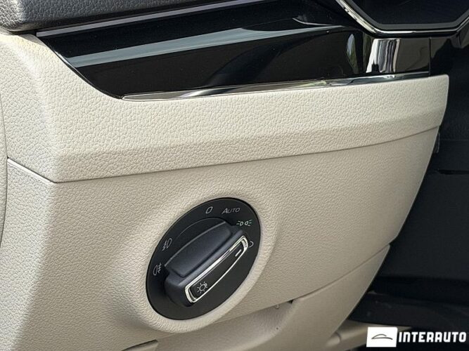 Skoda Superb 49 skoda Superb 2020