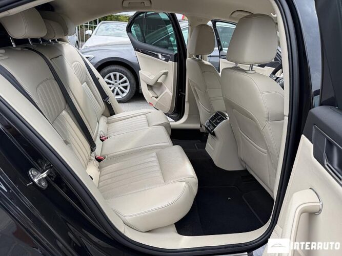 Skoda Superb 38 skoda Superb 2020