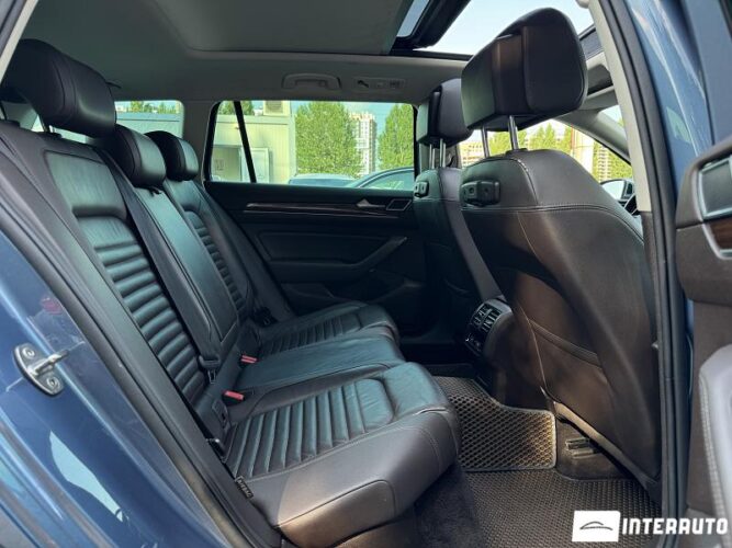 Volkswagen Passat Alltrack 52 volkswagen Passat Alltrack 2016