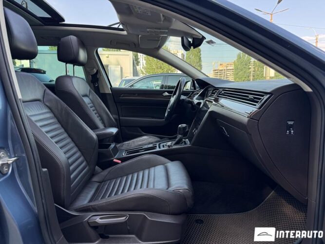 Volkswagen Passat Alltrack 51 volkswagen Passat Alltrack 2016