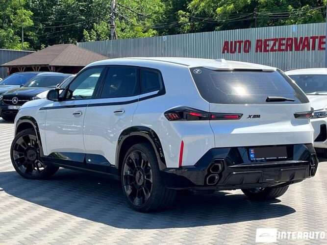 bmw XM 2024