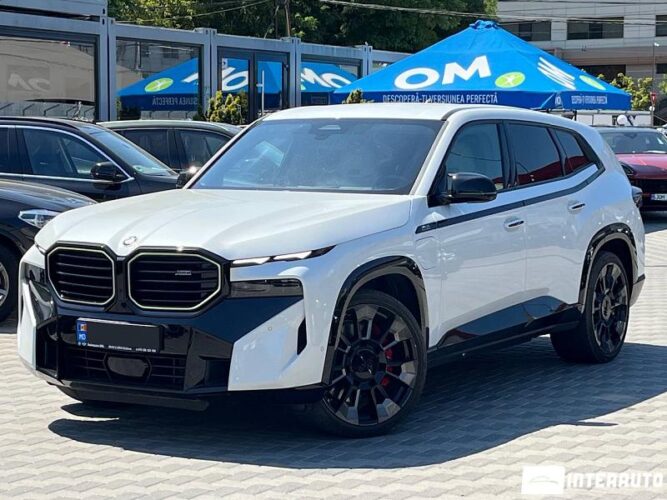 bmw XM 2024