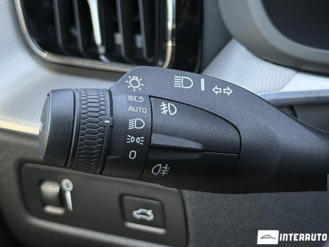 Volvo XC 60 44 volvo XC 60 2021