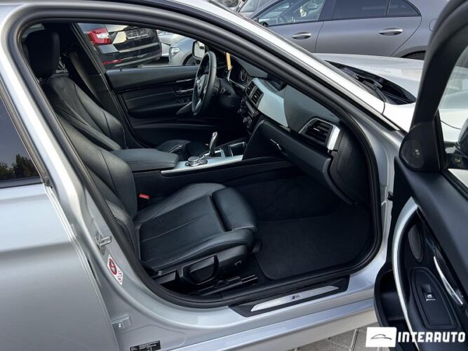 bmw 330E 2018