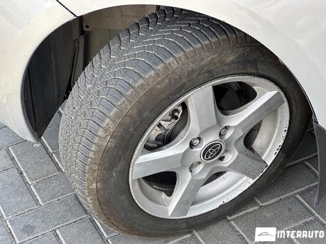 Toyota Yaris 48 toyota Yaris 2007