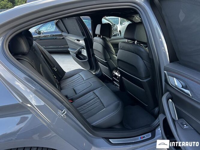 BMW 550 49 bmw 550 2022