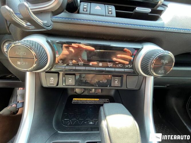 Toyota Rav-4 41 toyota Rav-4 2019