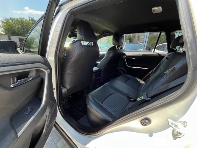 Toyota Rav-4 34 toyota Rav-4 2019