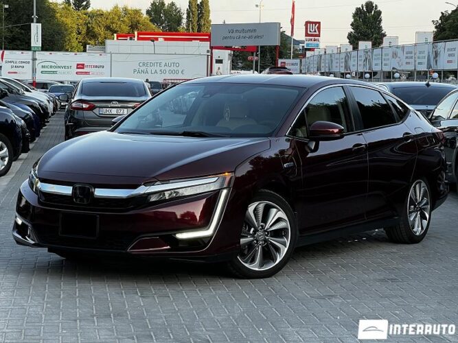 Honda Clarity 2018 doar la InterAuto