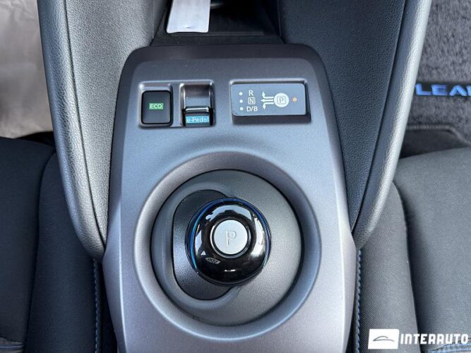 Nissan Leaf 42 nissan Leaf 2025