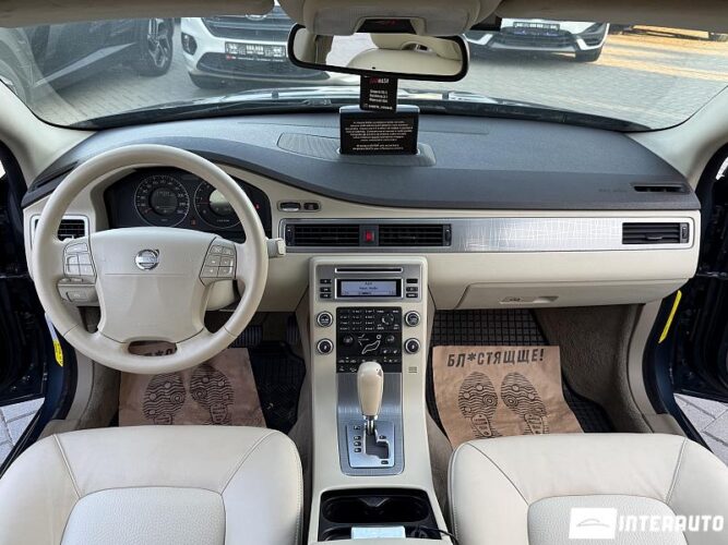 Volvo XC 70 44 volvo XC 70 2008