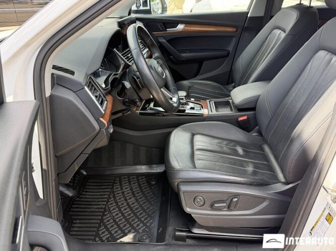 Audi Q5 41 audi Q5 2020