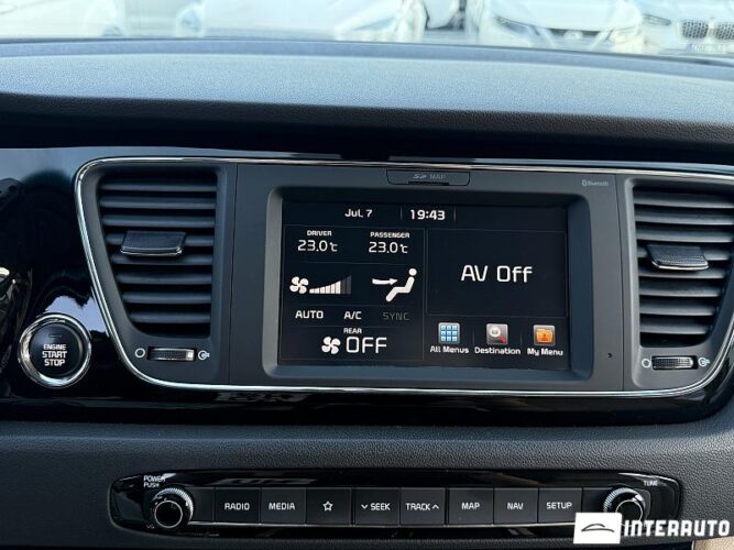 Kia Carnival 45 kia Carnival 2018