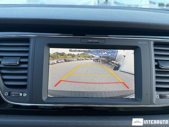 Kia Carnival 46 kia Carnival 2018