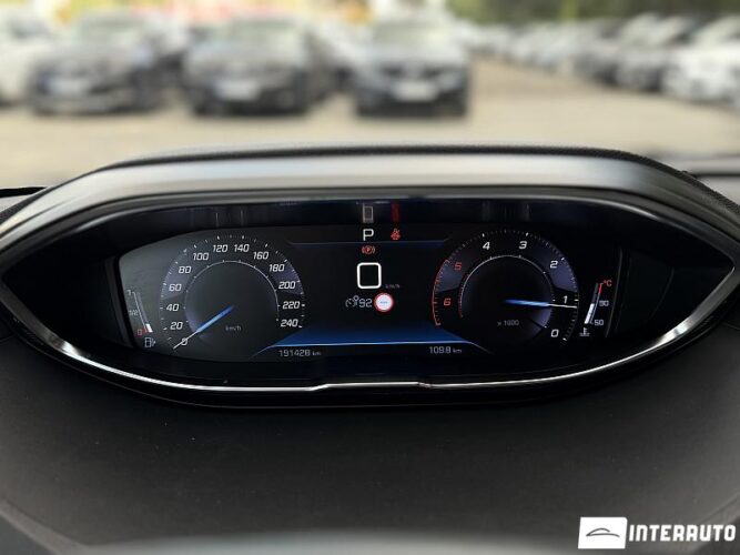 Peugeot 3008 38 peugeot 3008 2019