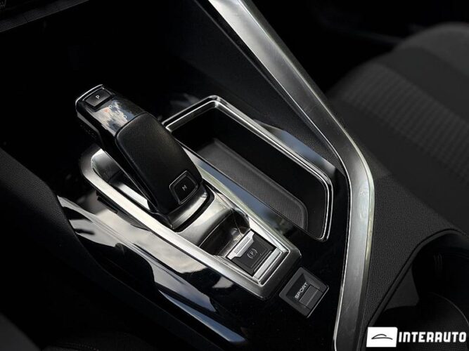 Peugeot 3008 41 peugeot 3008 2019