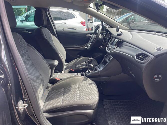 Opel Astra 46 opel Astra 2021