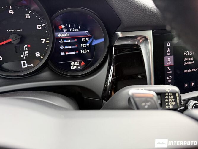 Porsche Macan 52 porsche Macan 2019