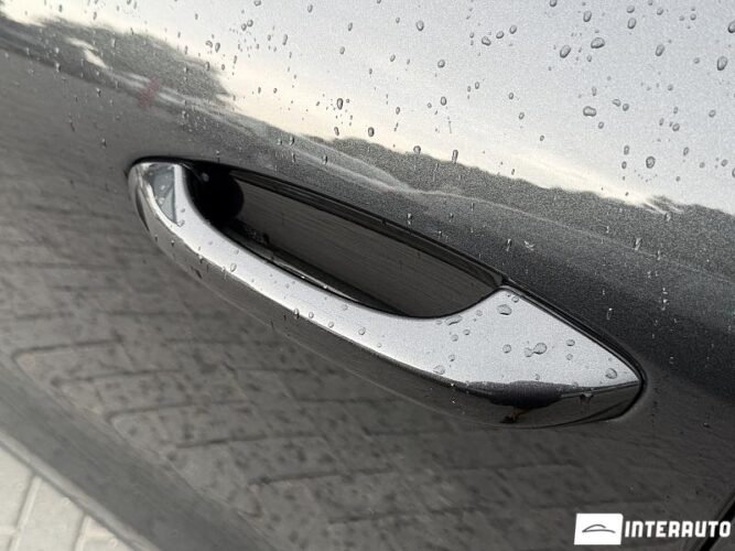 Porsche Macan 64 porsche Macan 2019