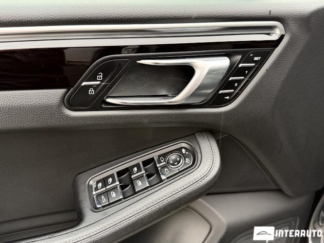 Porsche Macan 54 porsche Macan 2019