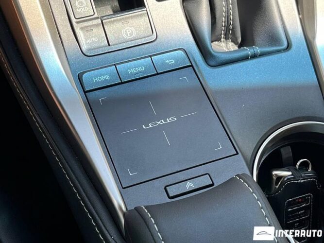 lexus NX 300 2018