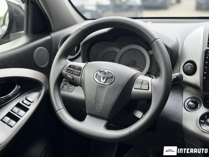 Toyota Rav-4 41 toyota Rav-4 2012
