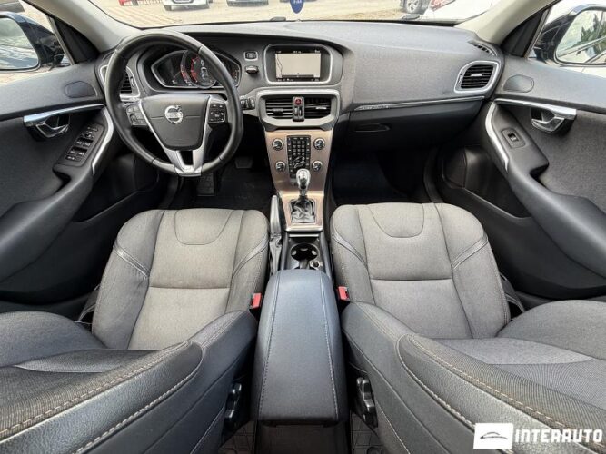 volvo V 40 2014