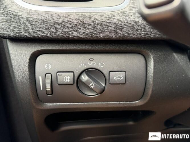 volvo V 40 2014