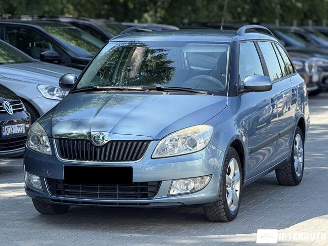 Skoda Fabia 2010 doar la InterAuto