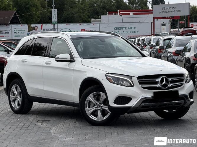 Mercedes GLC 300 2018 doar la InterAuto