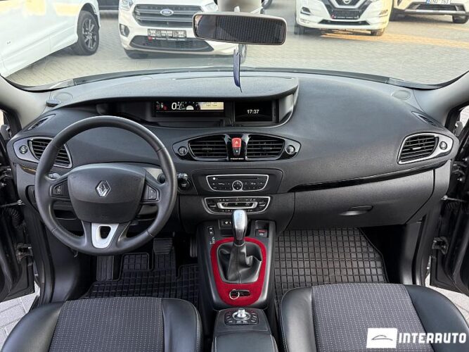 renault Scenic 2011