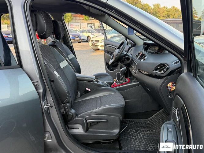 renault Scenic 2011