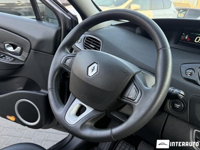 renault Scenic 2011