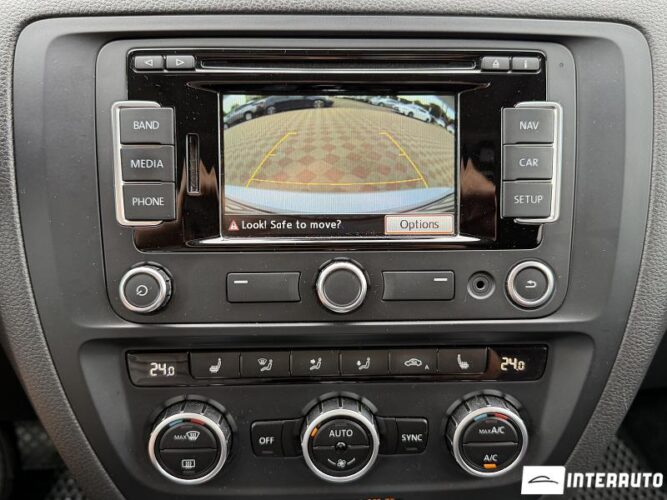 Volkswagen Jetta 44 volkswagen Jetta 2012