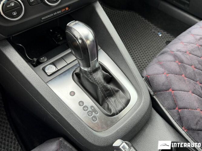 Volkswagen Jetta 45 volkswagen Jetta 2012