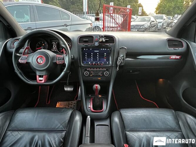Volkswagen Golf GTI 40 volkswagen Golf GTI 2010