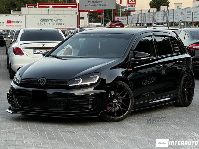 Volkswagen Golf GTI 32 volkswagen Golf GTI 2010